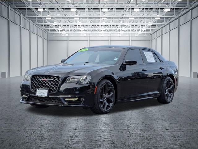 Used 2022 Chrysler 300 S RWD image 9