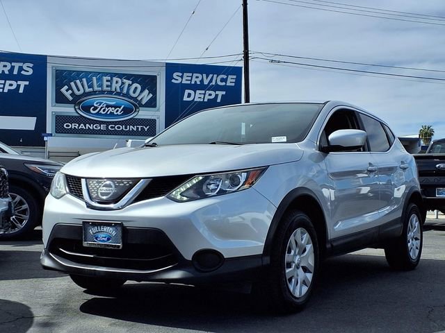 Used 2018 Nissan Rogue Sport S image 1