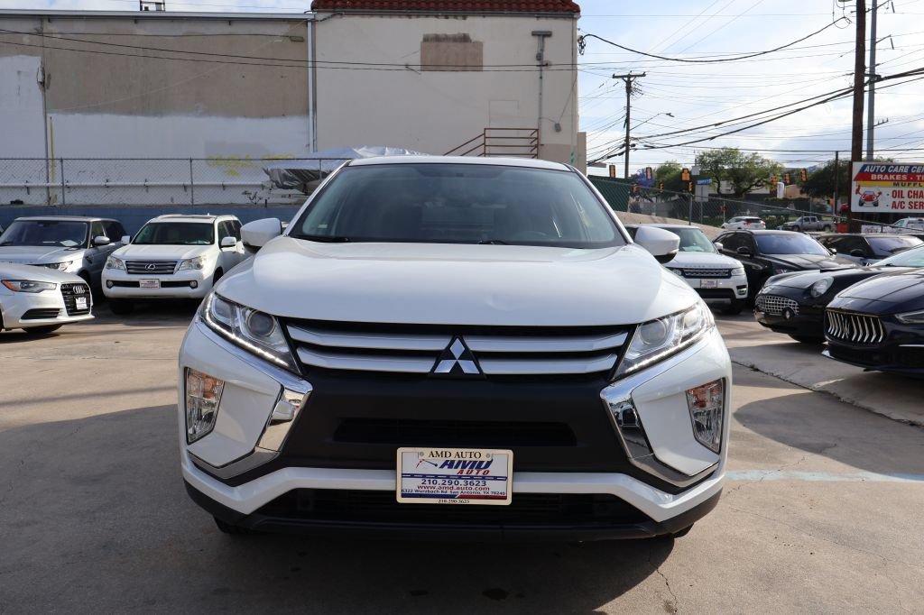 Used 2019 Mitsubishi Eclipse Cross ES FWD image 2