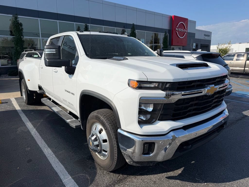 Used 2025 Chevrolet Silverado 3500 LT w/ Safety Package AWD/4WD 360° Tour