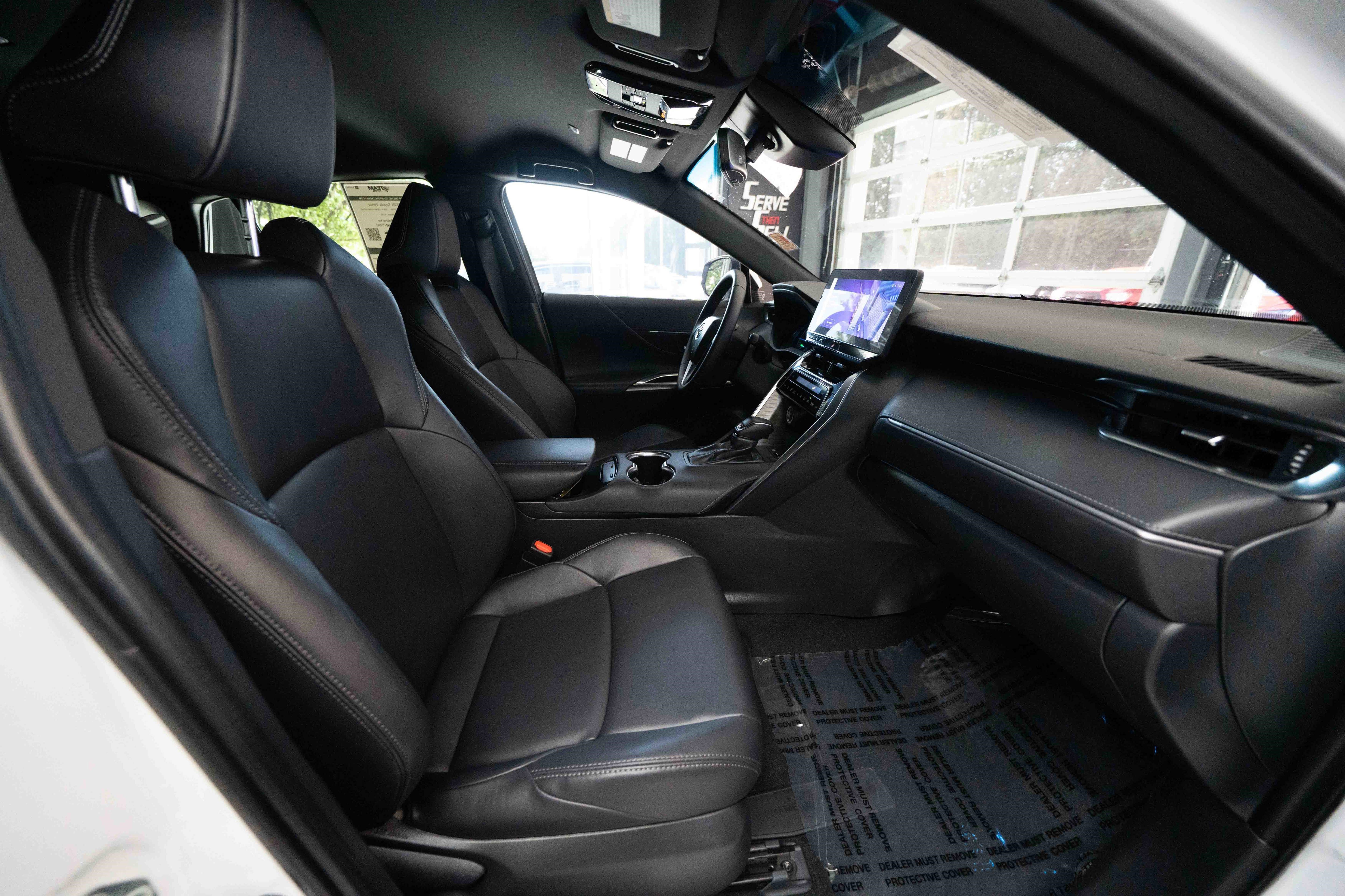Used 2024 Toyota Venza XLE AWD/4WD image 27