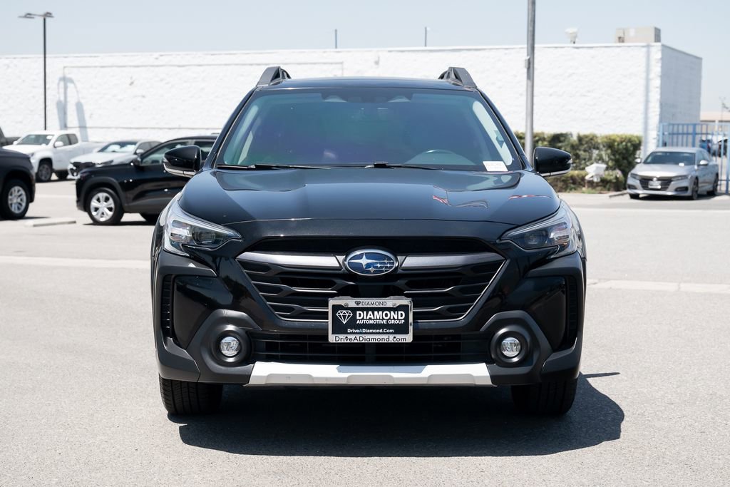 Used 2023 Subaru Outback Limited AWD/4WD image 2
