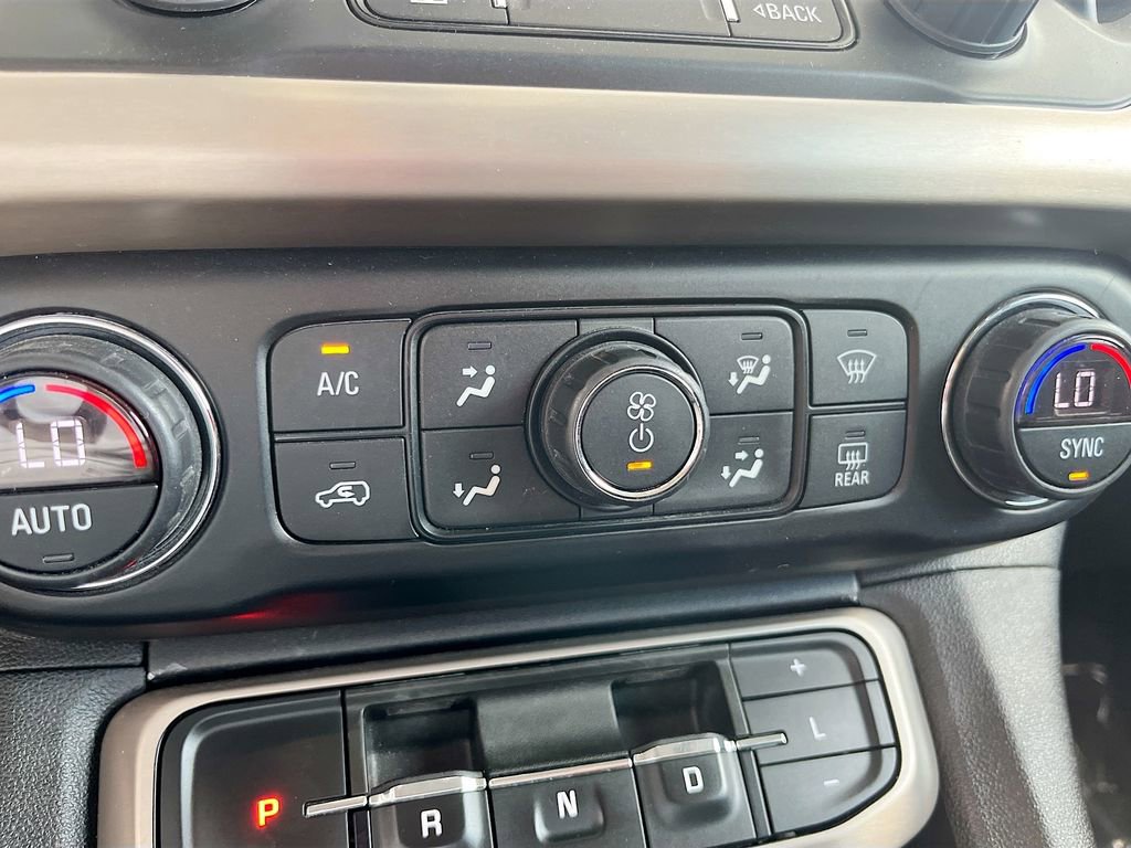 Used 2022 GMC Acadia Denali w/ Trailering Package image 16