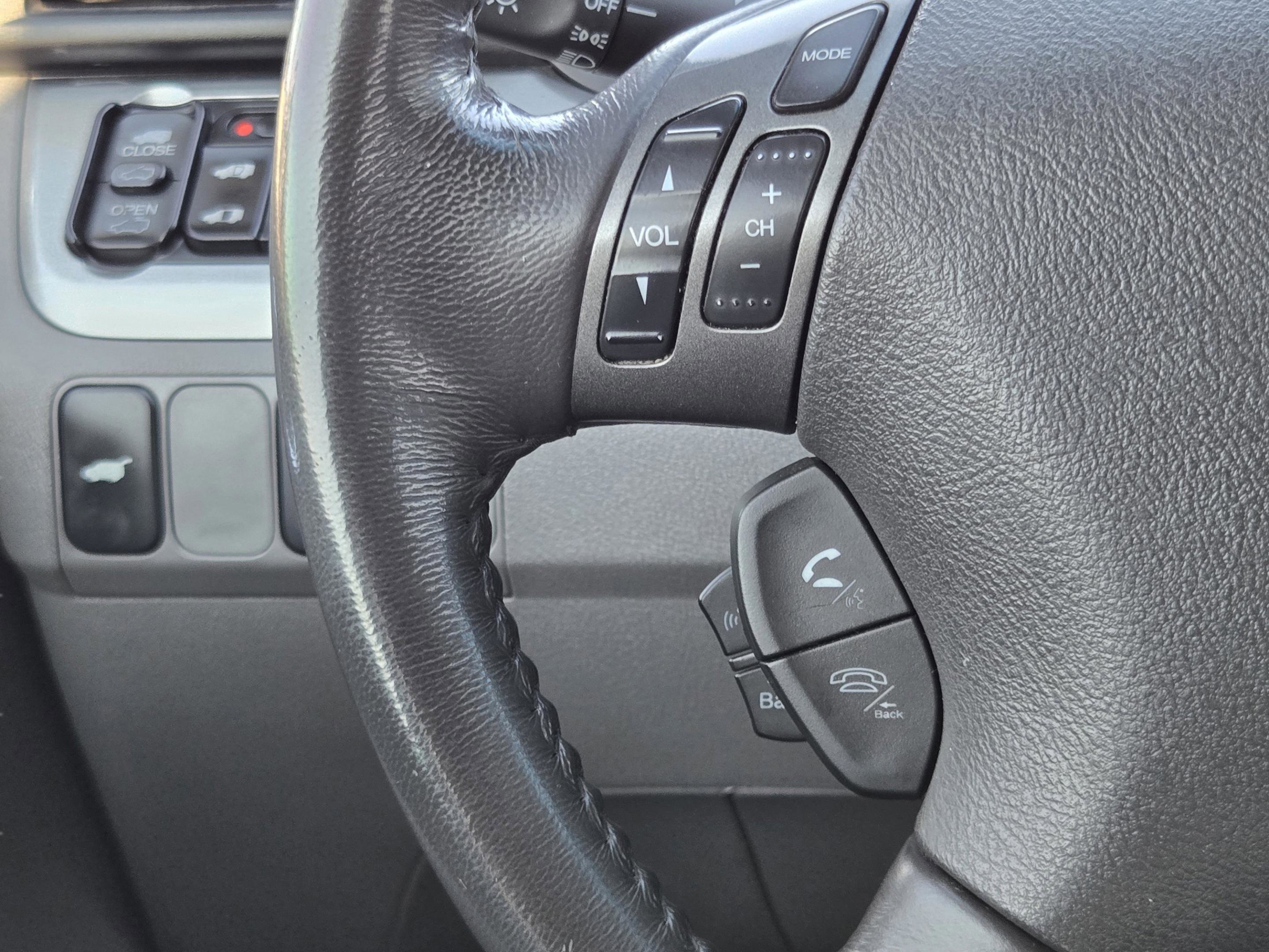 Used 2010 Honda Odyssey EX-L image 27