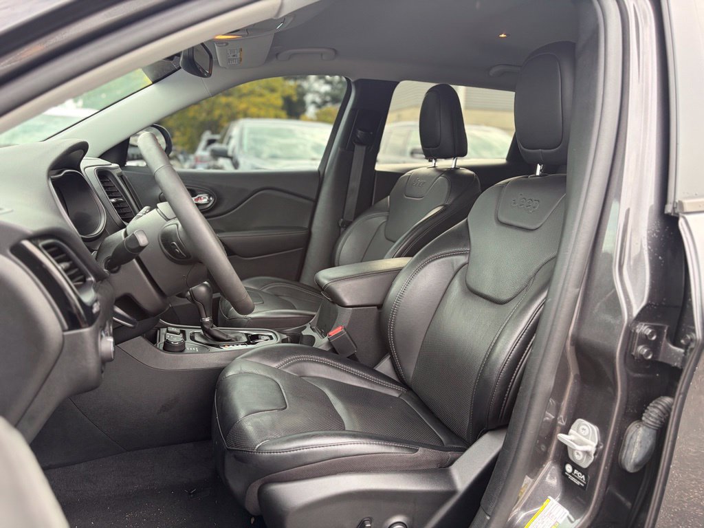 Used 2023 Jeep Cherokee Altitude Lux AWD/4WD image 21