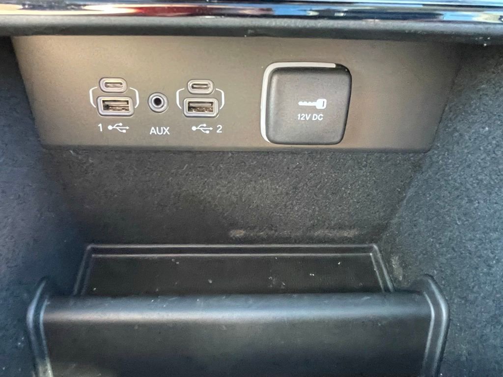 Certified 2022 Jeep Grand Cherokee Limited image 40