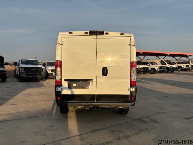 Used 2023 RAM ProMaster 2500 image 5