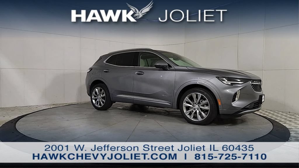 Used 2022 Buick Envision Avenir w/ Technology Package II FWD image 9