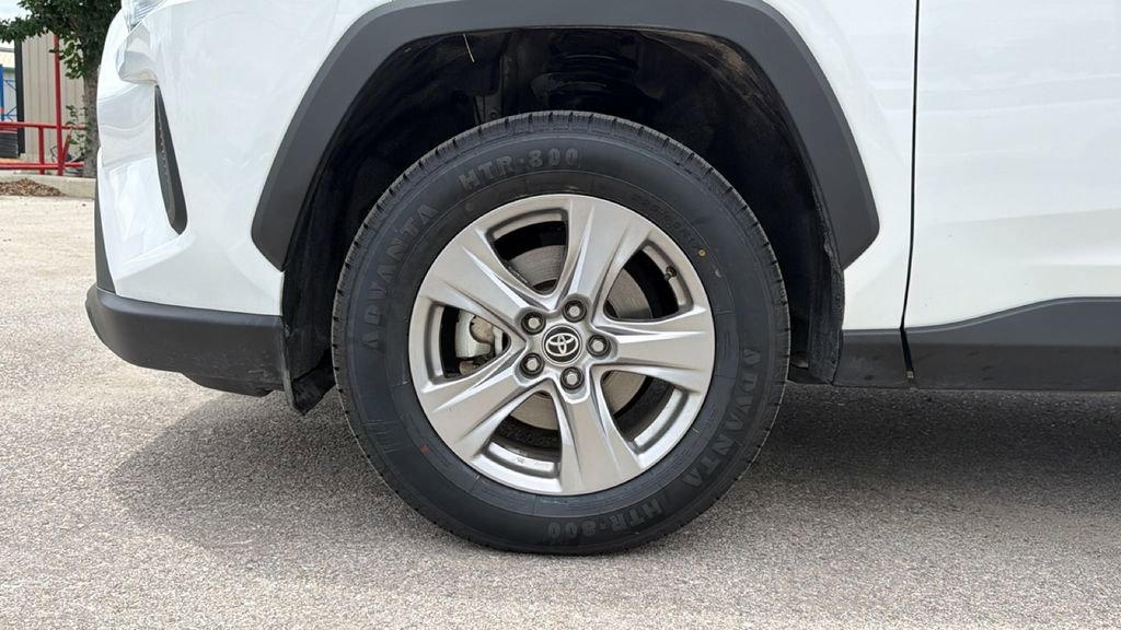 Certified 2025 Toyota RAV4 XLE FWD image 12