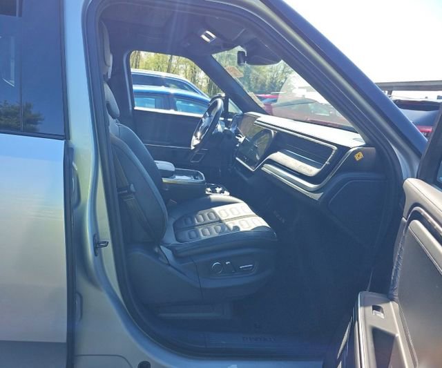 Used 2022 Rivian R1T Launch Edition AWD/4WD image 10