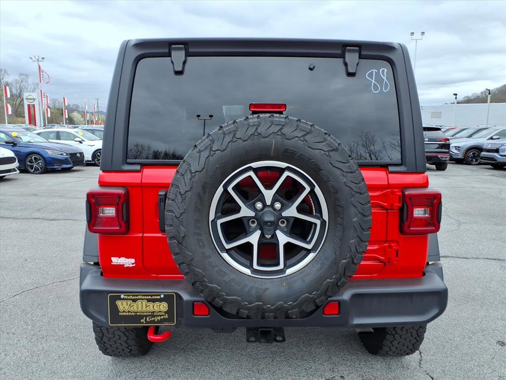 Used 2025 Jeep Wrangler Unlimited Rubicon image 16
