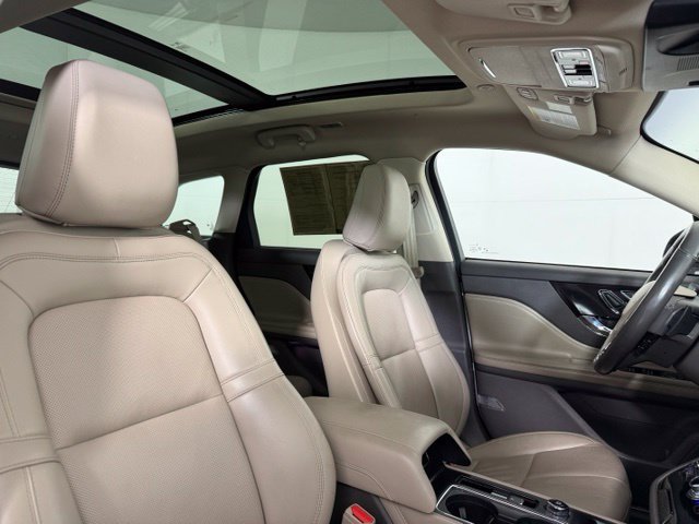 Used 2022 Lincoln Corsair Reserve w/ Elements Package AWD/4WD image 19