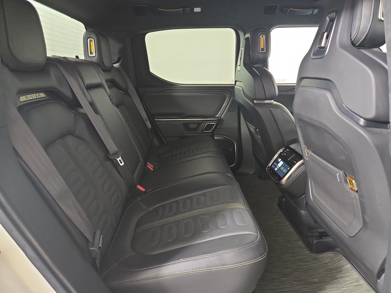 Used 2023 Rivian R1T Adventure AWD/4WD image 22