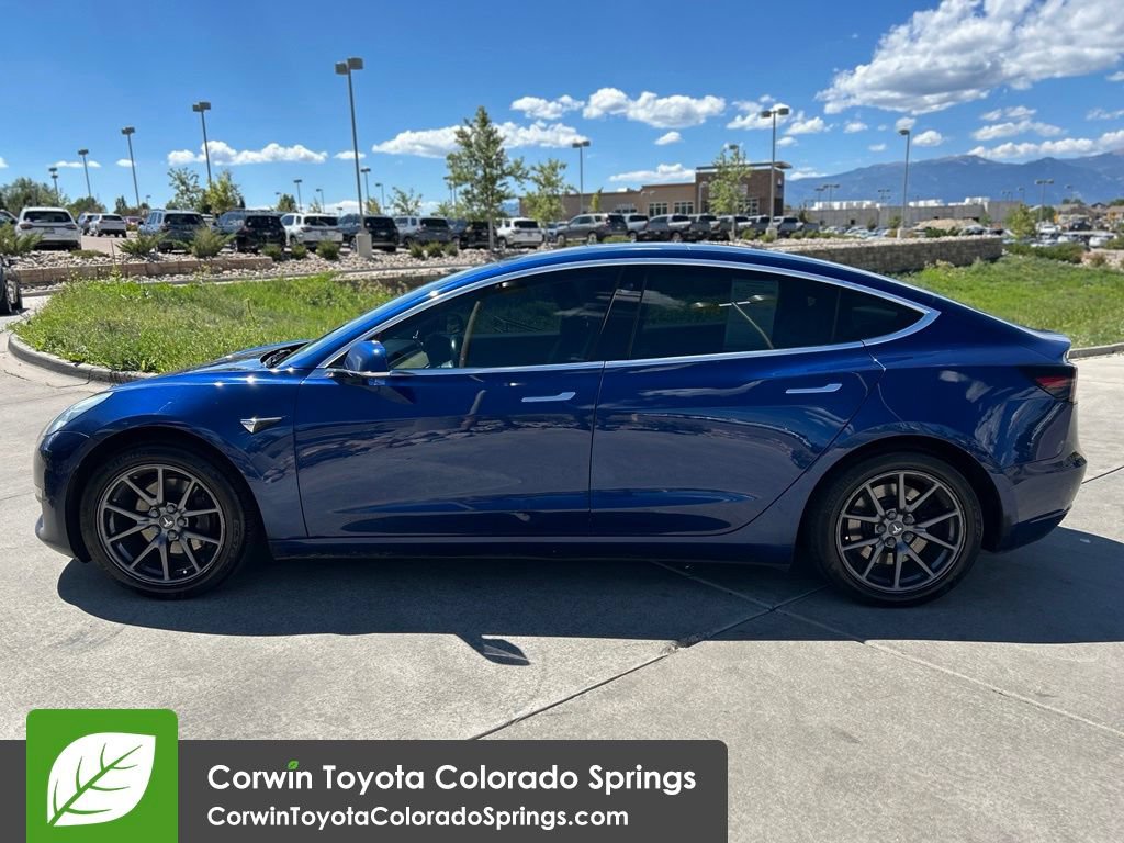 Used 2019 Tesla Model 3 Mid Range RWD image 4