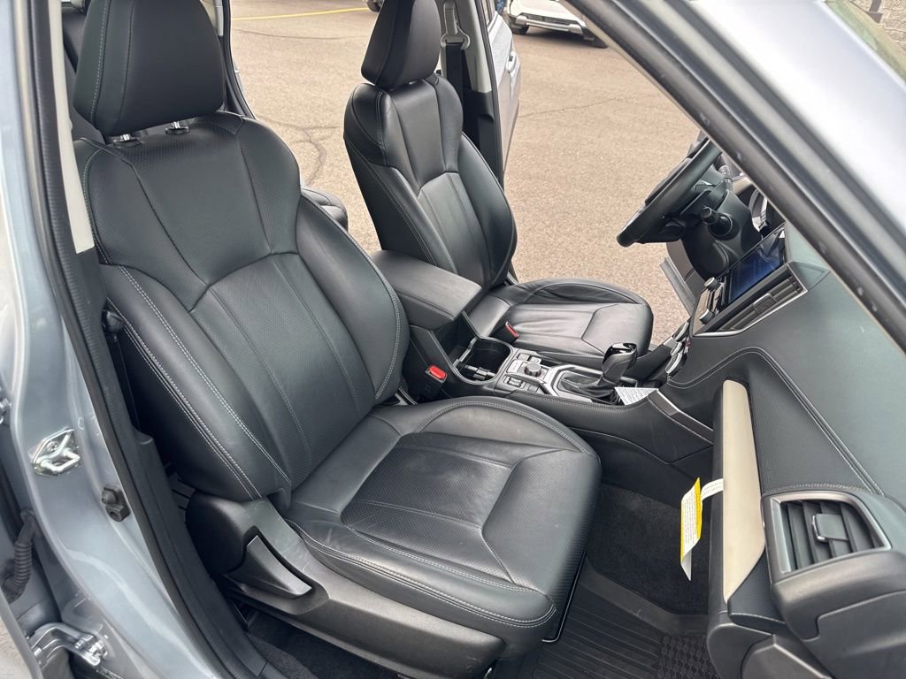 Used 2022 Subaru Forester Limited image 14