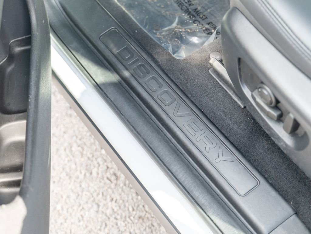 Certified 2024 Land Rover Discovery Sport S AWD/4WD image 17