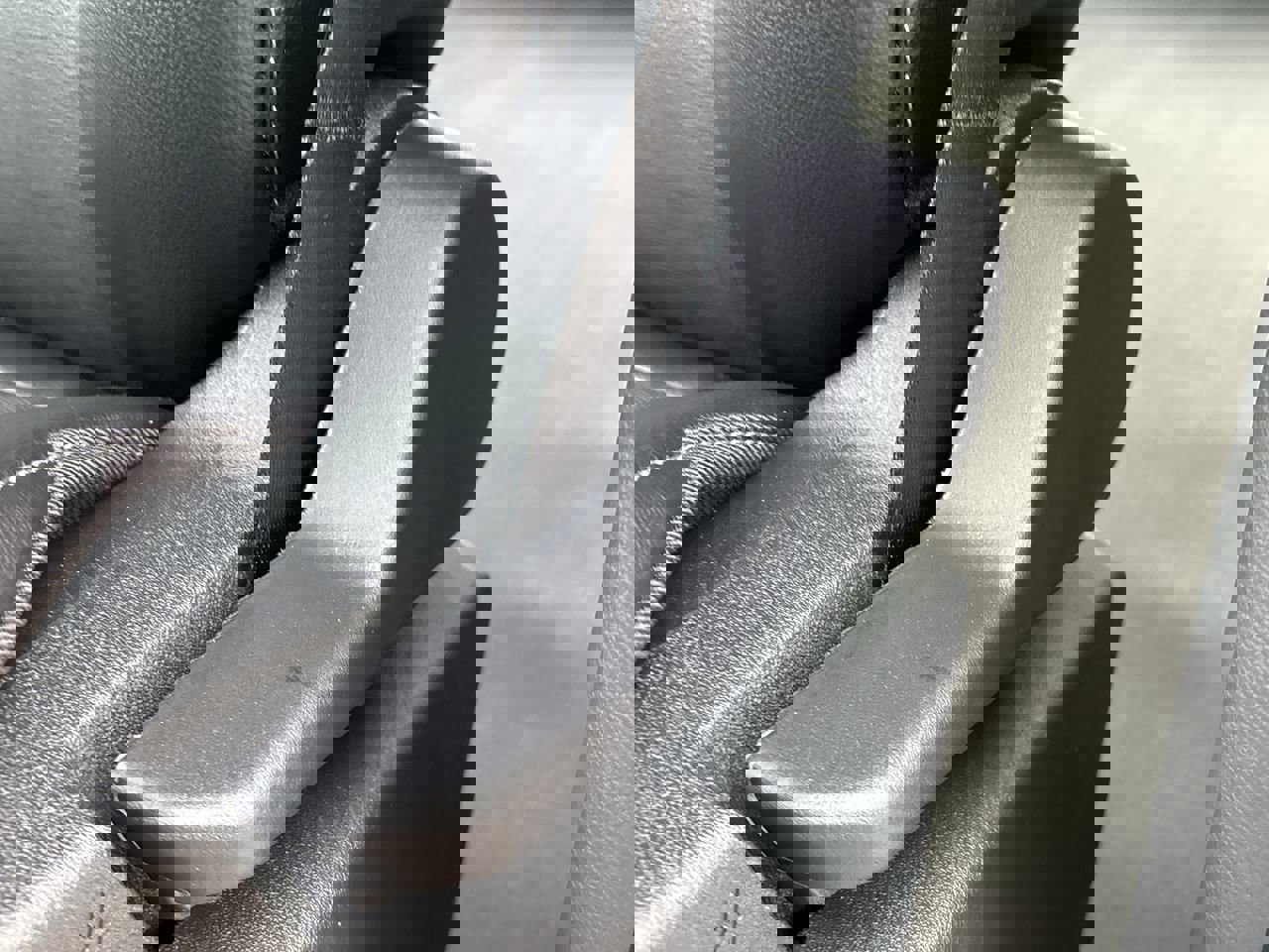 New 2025 Ford Transit 250 Low Roof AWD image 18