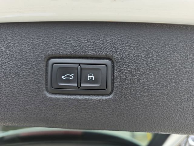 Used 2025 Audi Q7 3.0T Premium Plus w/ Premium Plus Package image 17