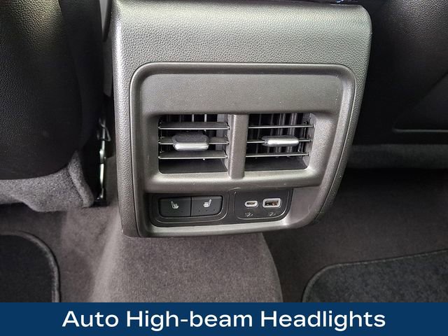 Used 2024 Cadillac XT4 Sport image 13