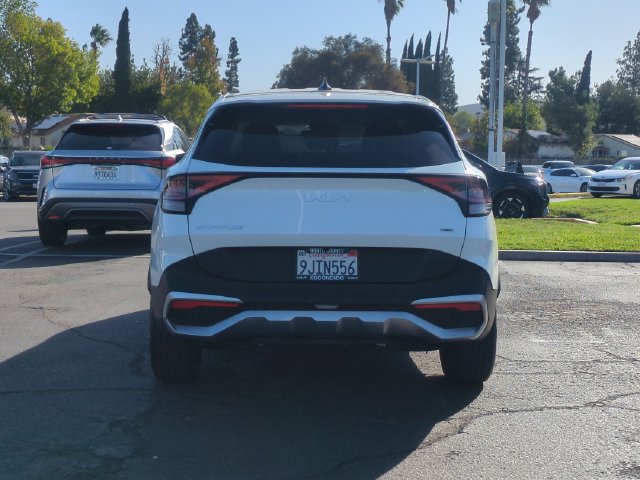 Certified 2023 Kia Sportage LX FWD image 4