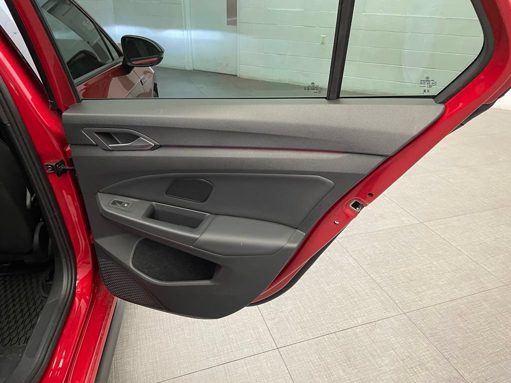 Used 2024 Volkswagen GTI SE FWD image 33