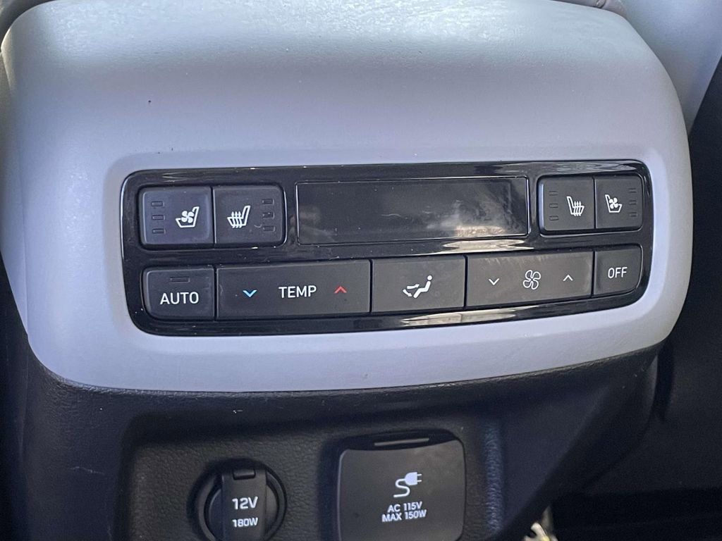 Used 2023 Hyundai Palisade SEL AWD/4WD image 12