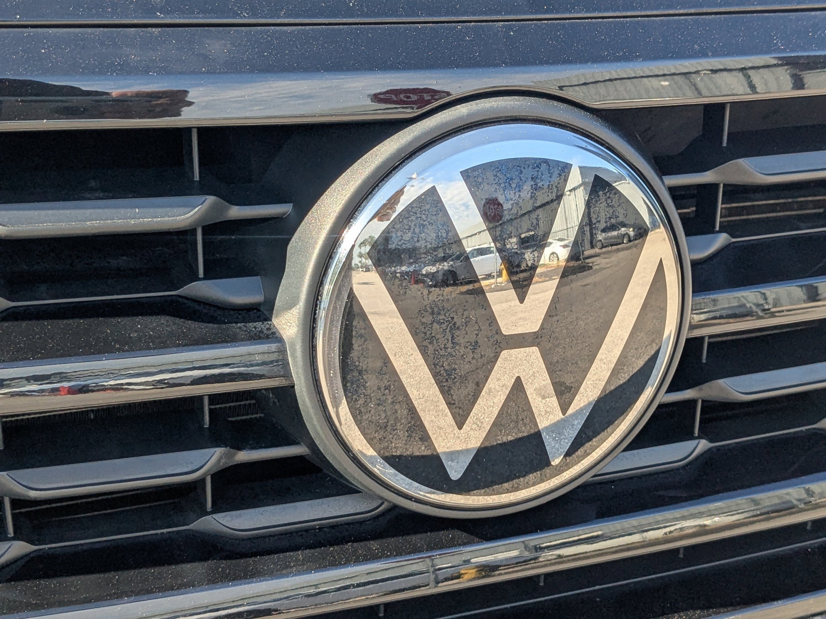 Used 2023 Volkswagen Atlas SEL R-Line AWD/4WD image 37