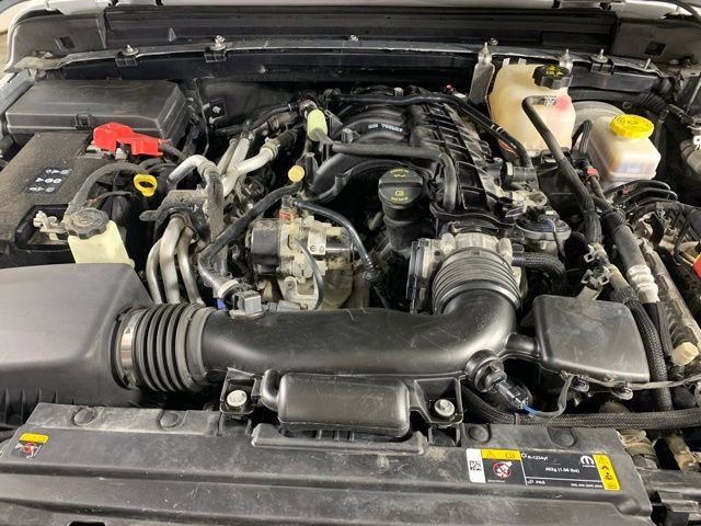 Used 2023 Jeep Wrangler Sahara image 30