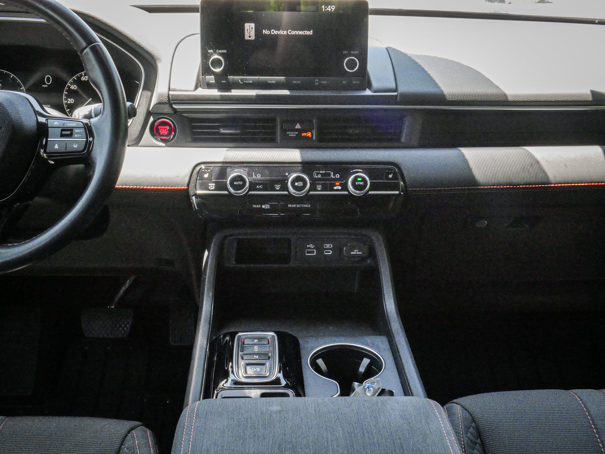 Certified 2025 Honda Pilot Sport image 28