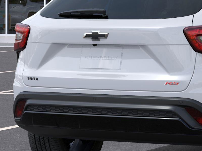 New 2025 Chevrolet Trax RS w/ Sunroof Package image 15
