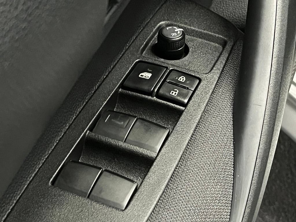 Used 2026 Toyota Corolla LE w/ Carpet Mat Package (TMS) FWD image 14