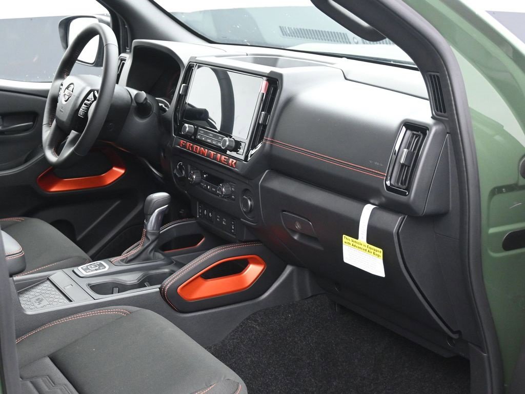 New 2026 Nissan Frontier PRO-4X w/ Pro-4x Convenience Package image 6