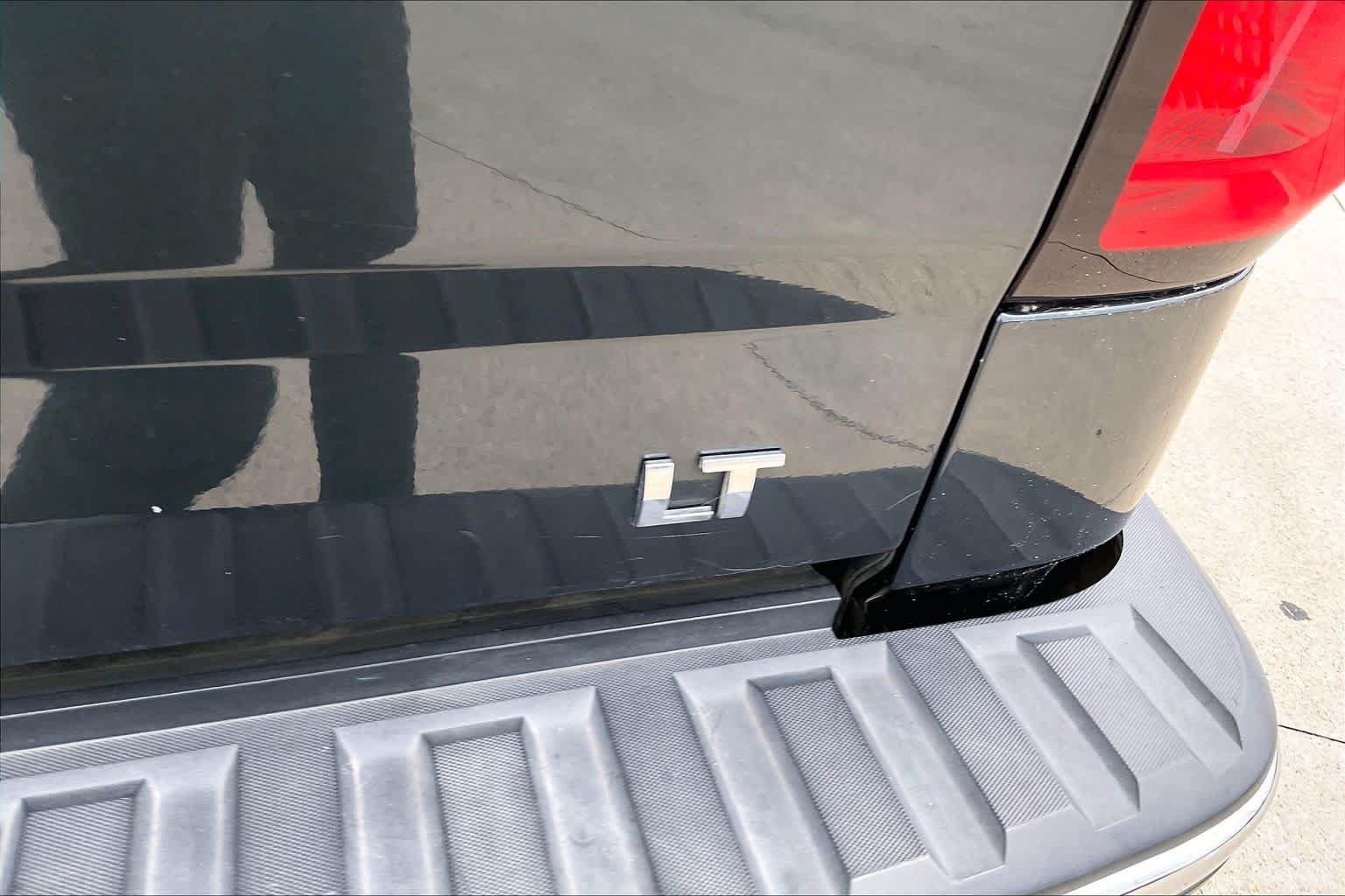 Used 2018 Chevrolet Silverado 1500 LT w/ Texas Edition RWD image 10