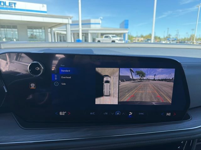 New 2026 Chevrolet Suburban LS image 18