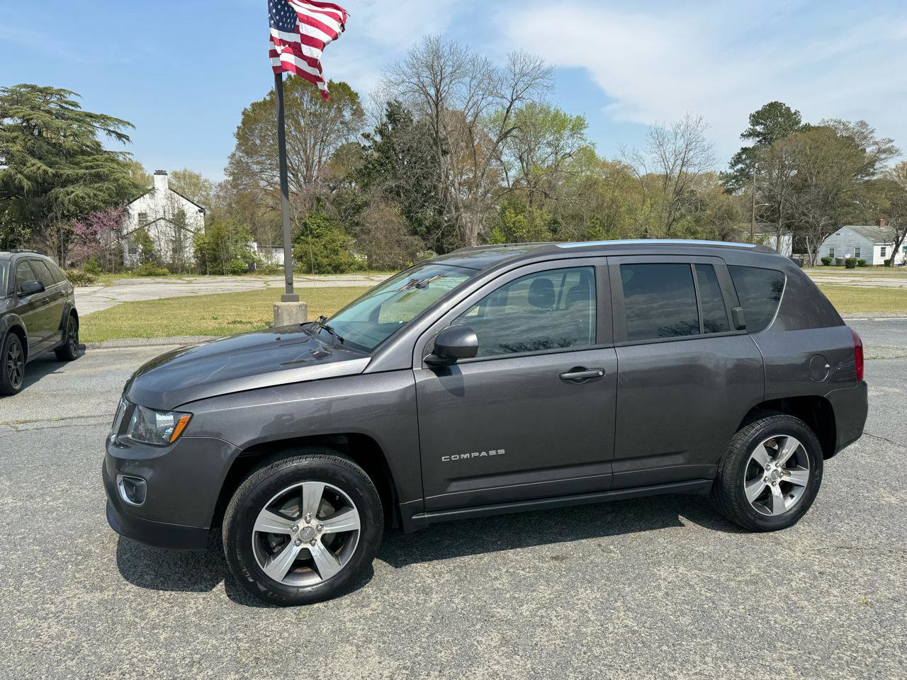 Used 2017 Jeep Compass High Altitude image 8
