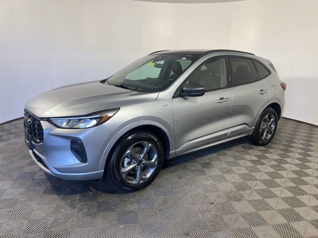 Used 2024 Ford Escape ST-Line w/ Tech Pack #1 image 4