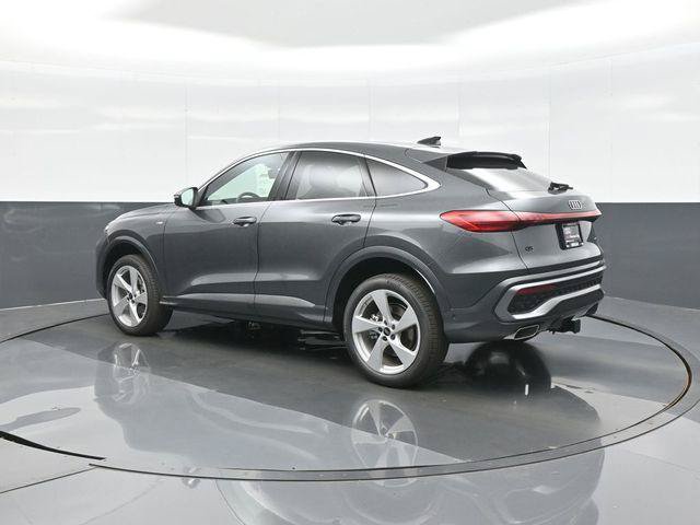 Used 2026 Audi Q5 Premium Plus w/ Premium Plus AWD/4WD image 5