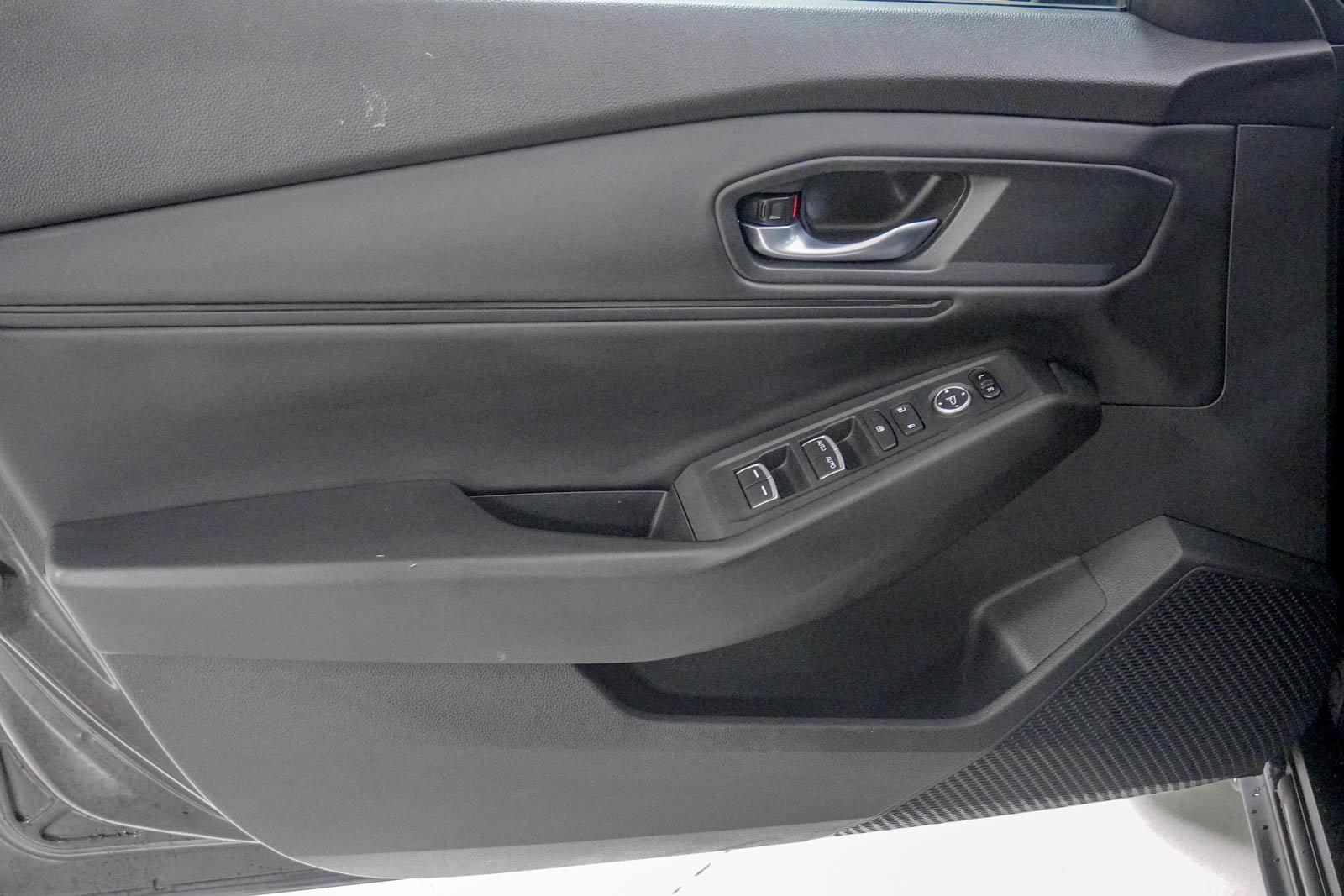 Used 2023 Honda Accord EX image 17