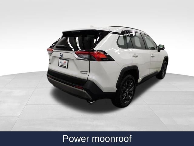 Used 2022 Toyota RAV4 Limited image 11