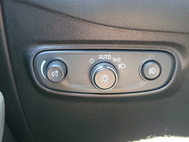 Used 2020 Chevrolet Equinox Premier image 30