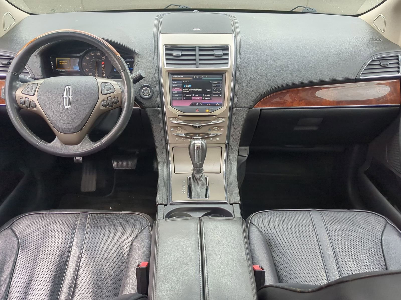 Used 2011 Lincoln MKX AWD w/ Sight & Sound Pkg image 18