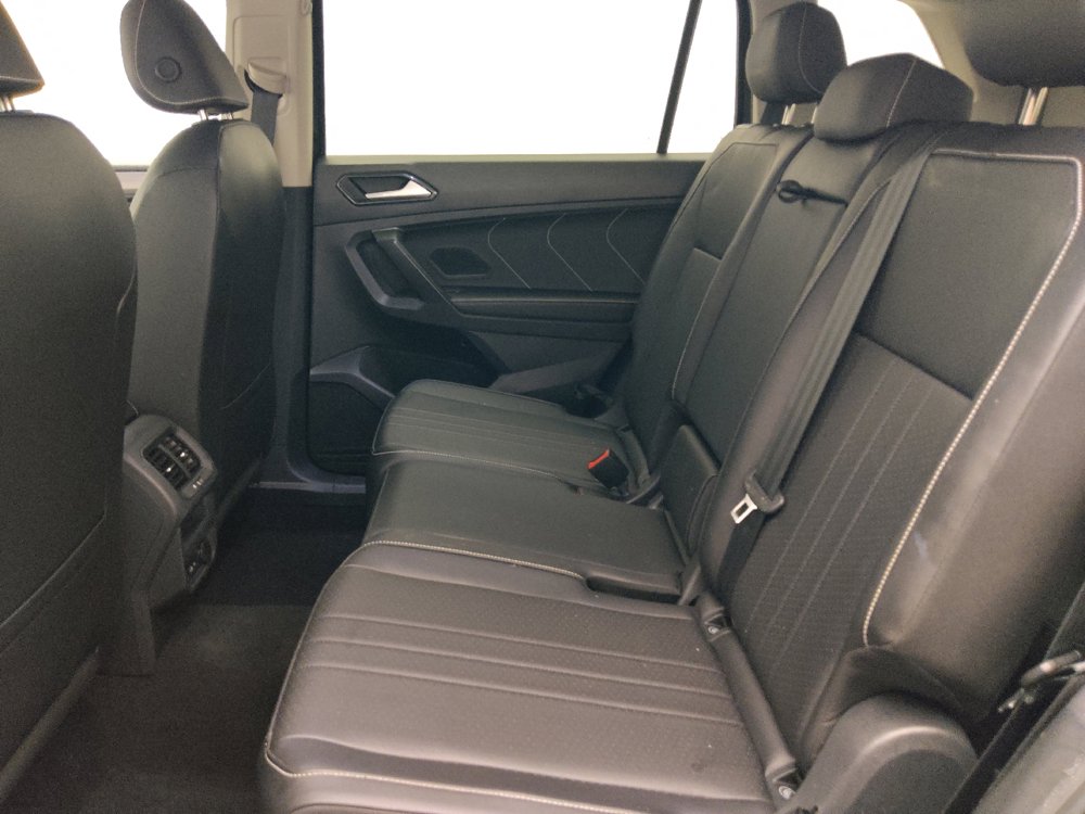 Used 2023 Volkswagen Tiguan SE FWD image 18