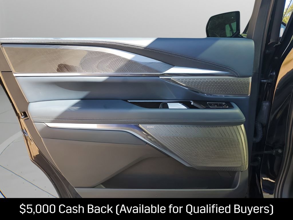 New 2025 Cadillac Escalade IQ Sport 2 AWD/4WD image 17