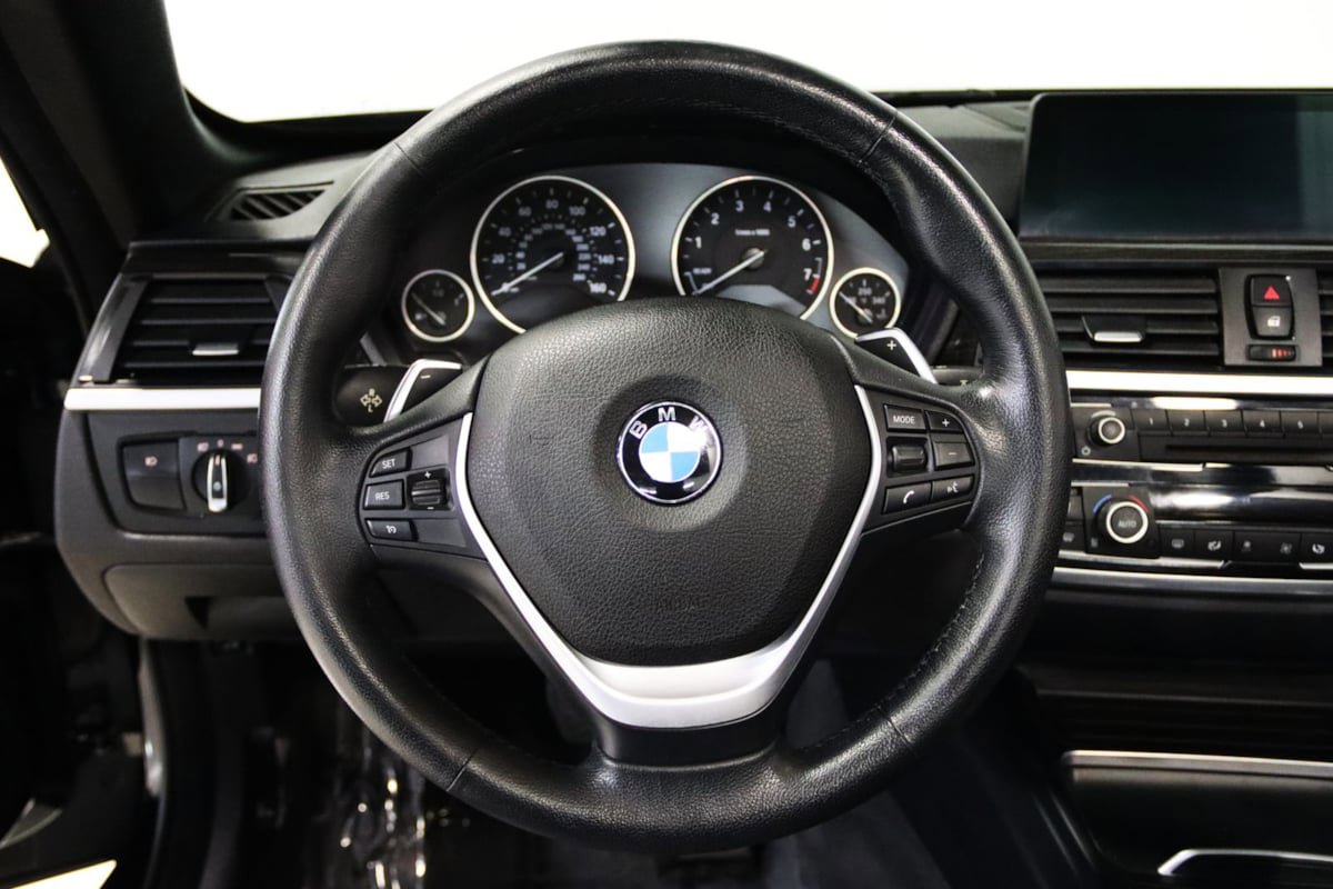 Used 2016 BMW 428i xDrive Convertible AWD/4WD image 40