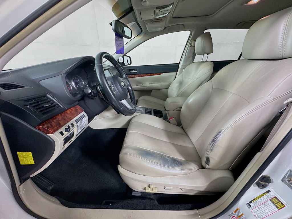 Used 2010 Subaru Outback 3.6R Limited AWD/4WD image 25