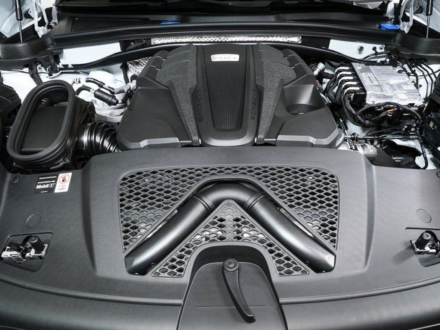 New 2026 Porsche Macan S image 36