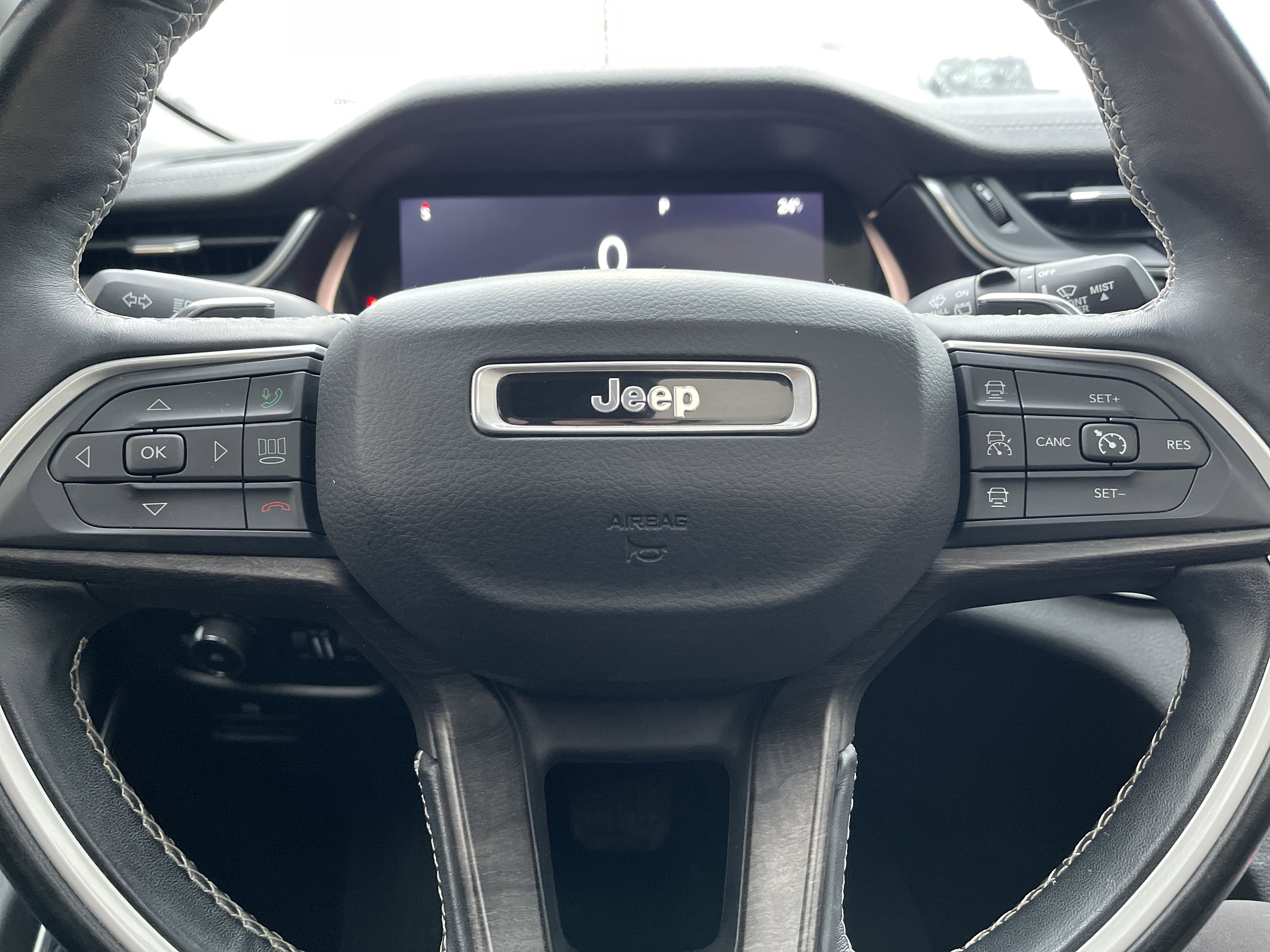 Used 2021 Jeep Grand Cherokee L Limited image 16