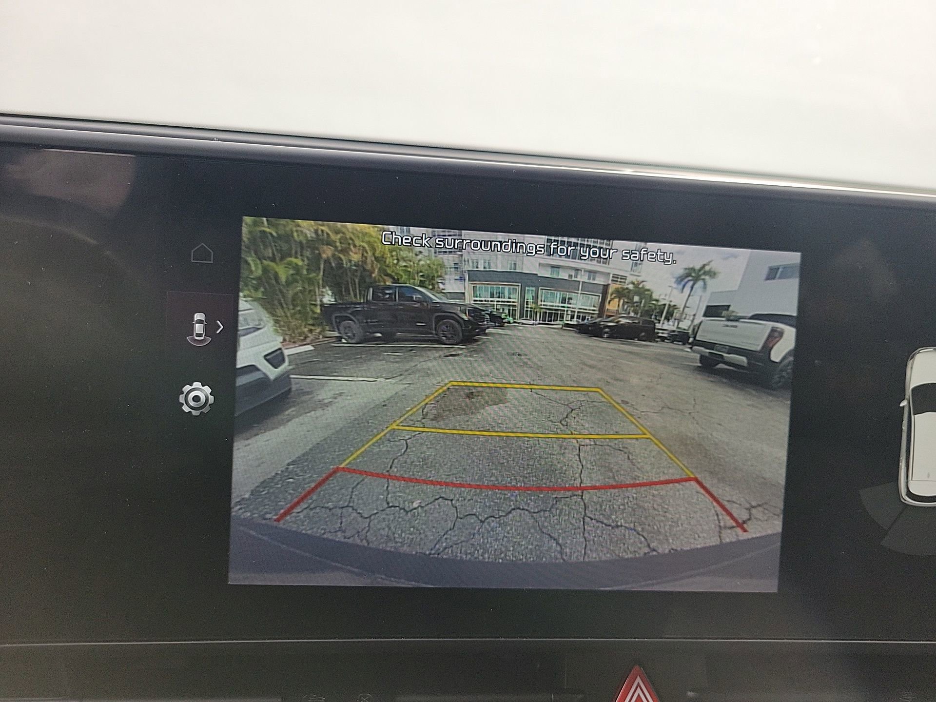 Used 2023 Kia Sportage EX image 30