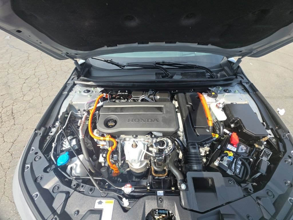 Used 2025 Honda Accord Touring image 11