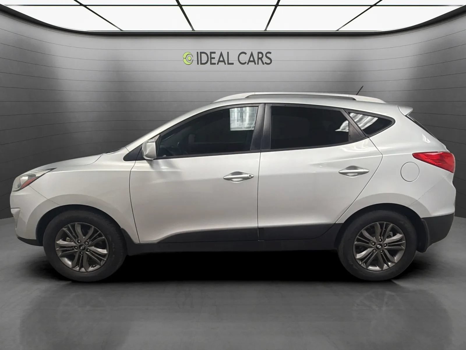 Used 2014 Hyundai Tucson SE AWD/4WD image 8